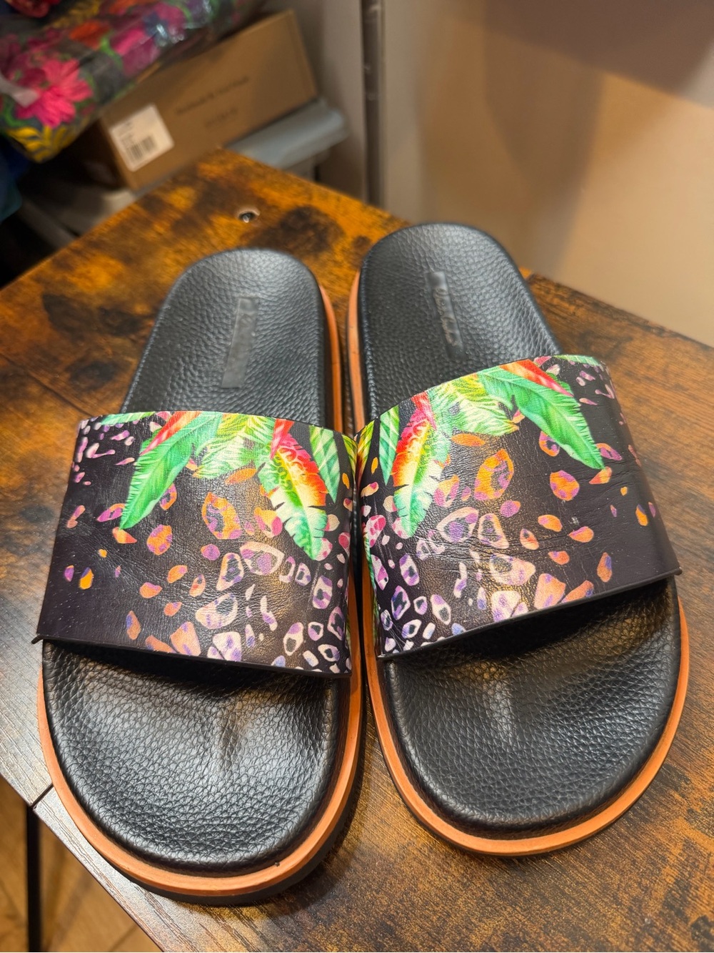 Robert Graham Mens Recon Tropical Print Slide Sandals - Black with Green SZ 10